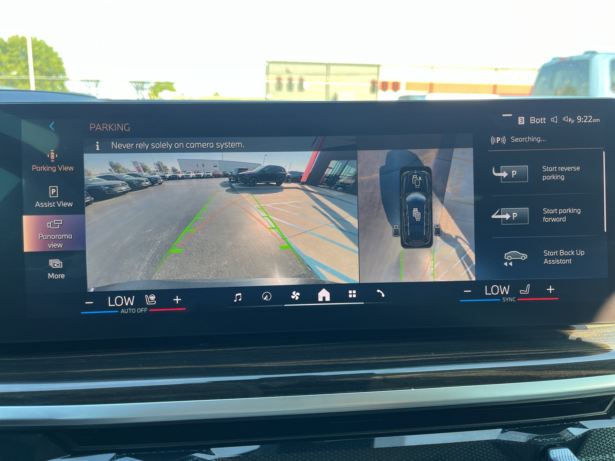 Used 2025 BMW X7 xDrive40i AWD/4WD image 21