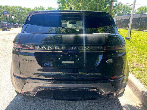 Used 2022 Land Rover Range Rover Evoque R-Dynamic S AWD/4WD image 6
