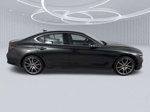 New 2025 Genesis G70 2.5T image 2