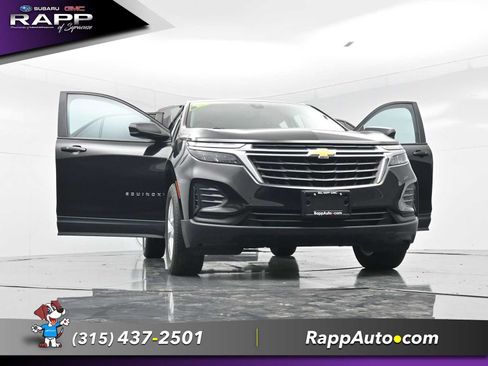 Used 2023 Chevrolet Equinox LS AWD/4WD image 32