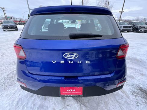 Used 2023 Hyundai Venue SEL image 27