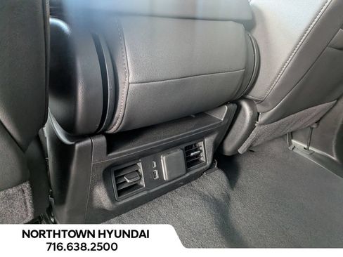 Used 2026 GMC Sierra 1500 SLT AWD/4WD image 31