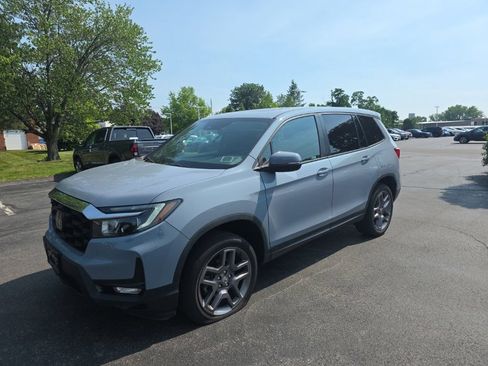 Certified 2023 Honda Passport EX-L image 3