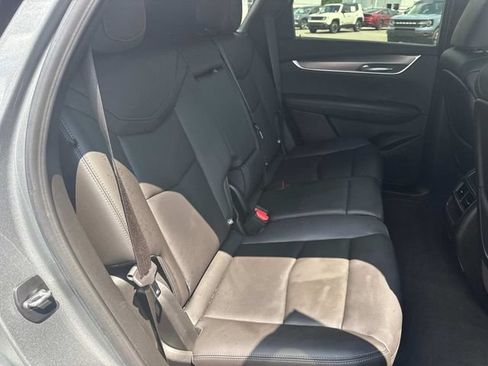 Used 2023 Cadillac XT5 Luxury FWD image 22