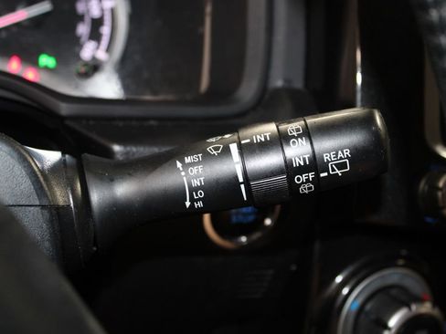 Used 2021 Toyota 4Runner Nightshade image 38