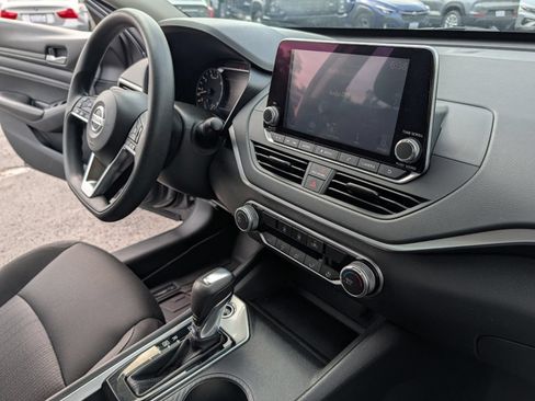 Used 2020 Nissan Altima 2.5 S FWD image 20