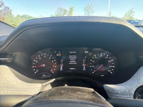 Used 2023 Jeep Compass Latitude AWD/4WD image 41