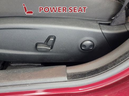 Used 2022 Dodge Charger SXT w/ Blacktop Package image 16