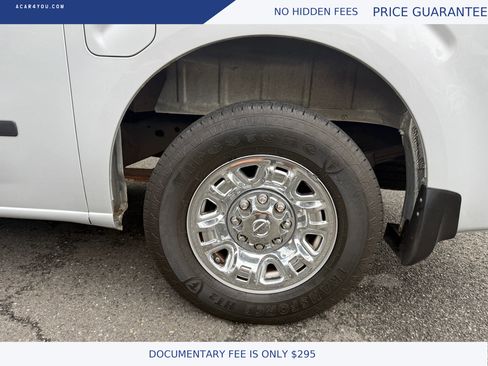 Used 2012 Nissan NV 3500 SL w/ Technology Pkg image 22