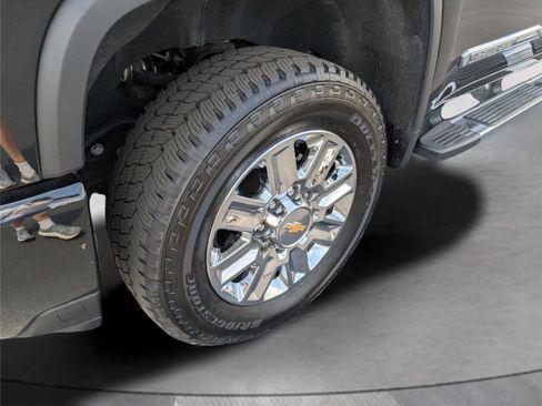 Used 2024 Chevrolet Silverado 2500 High Country w/ High Country Premium Package image 38