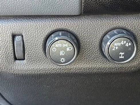 Used 2020 Chevrolet Colorado Z71 image 10