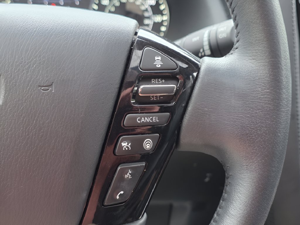 Used 2023 Nissan Armada SL AWD/4WD image 23