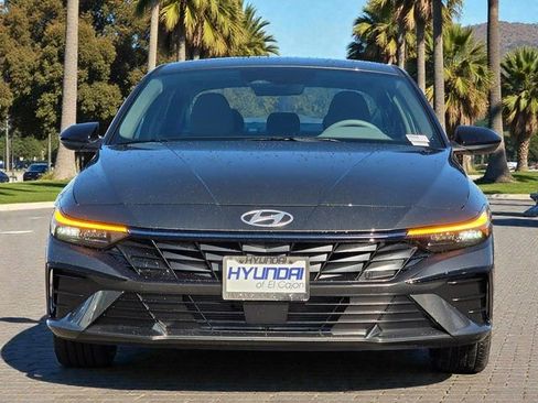 New 2026 Hyundai Elantra SEL Sport Premium FWD image 3