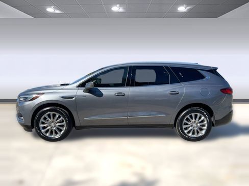 Certified 2020 Buick Enclave Essence image 2