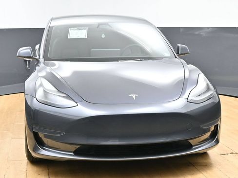 Used 2023 Tesla Model 3 Standard Range RWD image 5