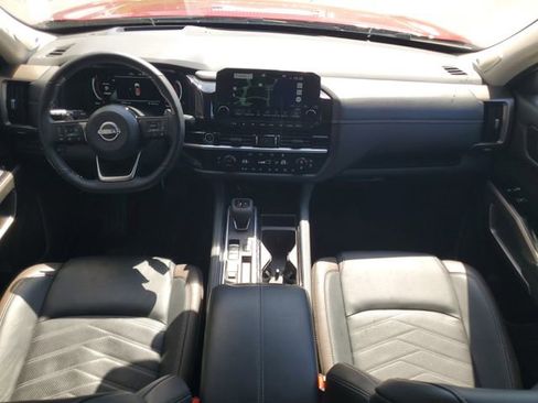 Certified 2024 Nissan Pathfinder Platinum w/ Cargo Package FWD image 3