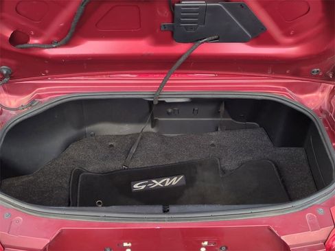 Used 2015 MAZDA MX-5 Miata Grand Touring w/ Premium Package image 21