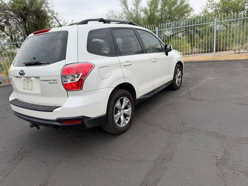 Used 2015 Subaru Forester 2.5i Premium image 6