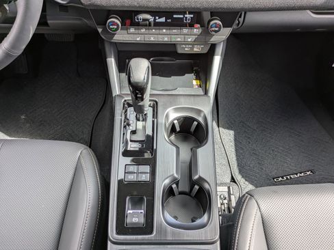 New 2026 Subaru Outback Limited AWD/4WD image 16