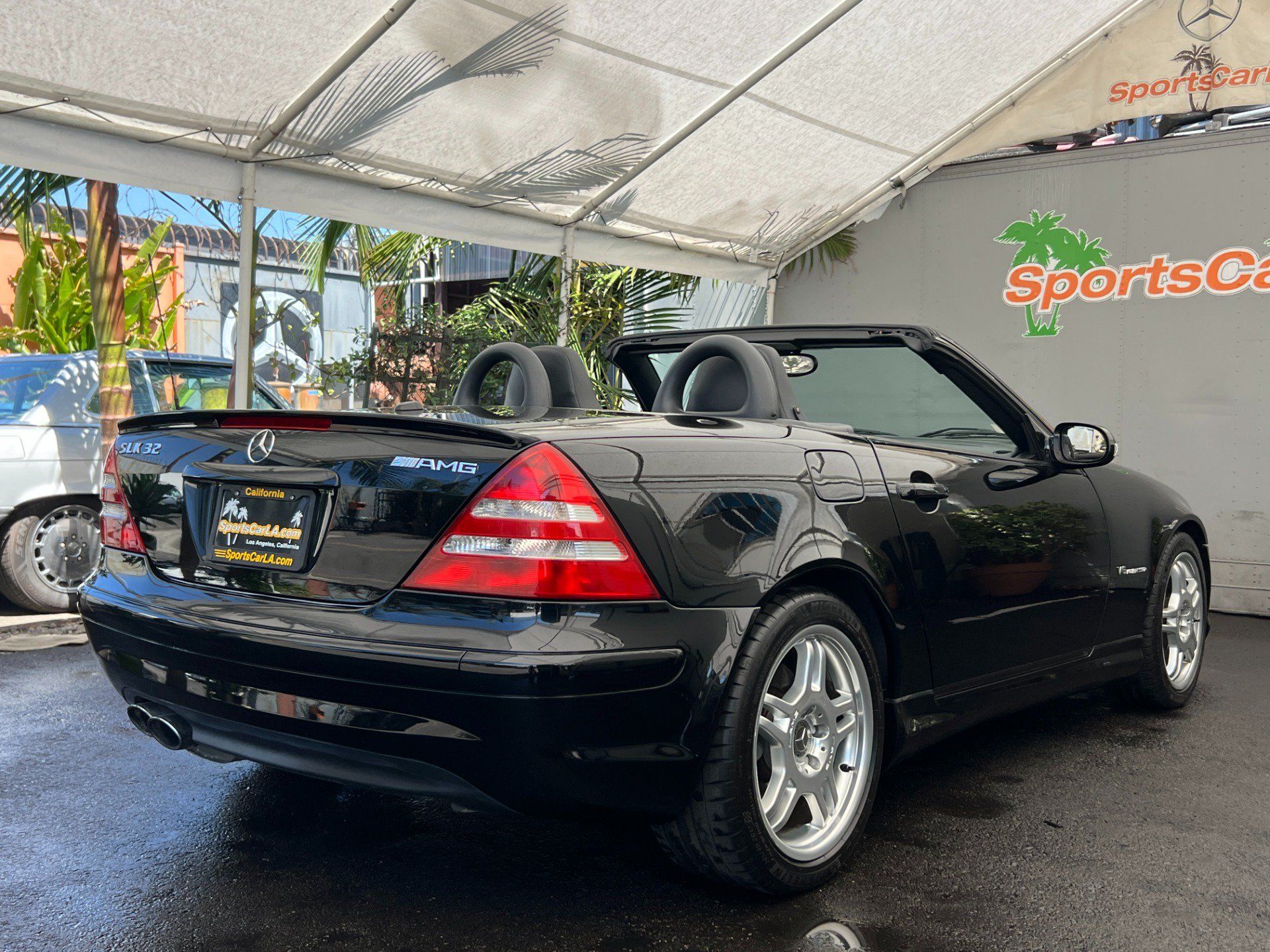 Used 2002 Mercedes-Benz SLK 32 AMG image 9