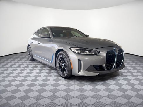 Used 2023 BMW i4 eDrive40 w/ Premium Package RWD image 5
