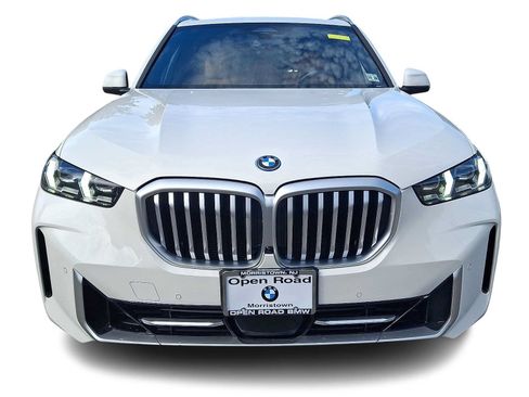 Used 2024 BMW X5 xDrive50e w/ Premium Package AWD/4WD image 2
