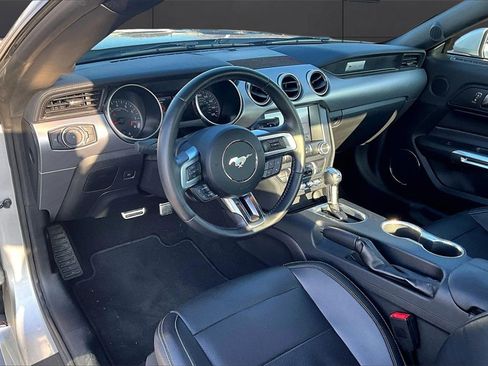 Used 2019 Ford Mustang GT Premium image 11