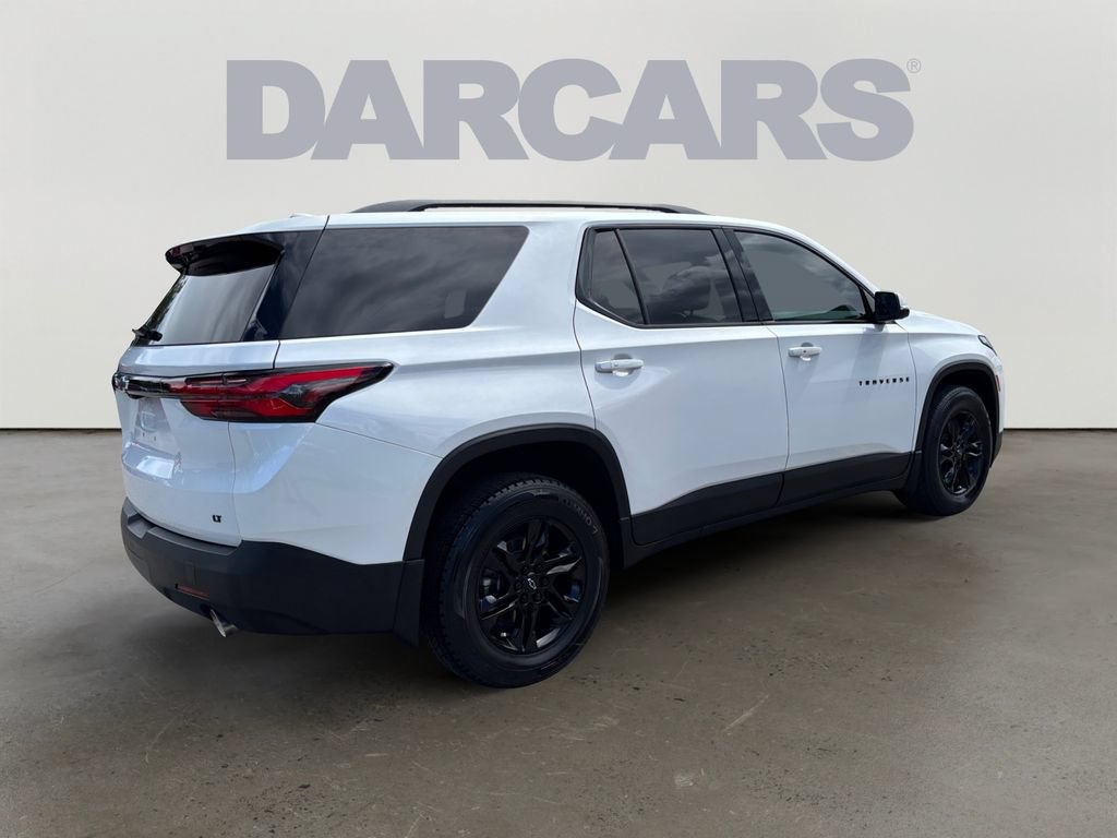 Used 2023 Chevrolet Traverse LT FWD image 7