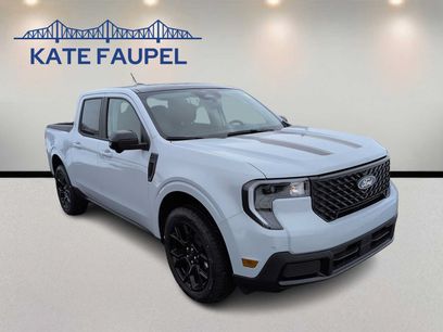 New 2026 Ford Maverick Lariat w/ Black Appearance Package