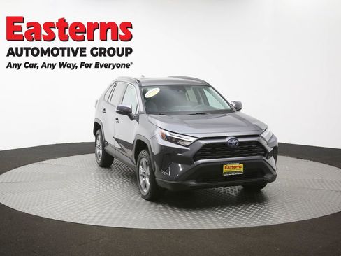 Used 2022 Toyota RAV4 XLE w/ Convenience Package AWD/4WD image 53