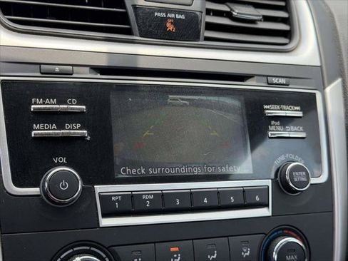 Used 2017 Nissan Altima 2.5 S FWD image 30