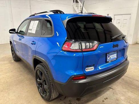 Used 2023 Jeep Cherokee Altitude Lux AWD/4WD image 5
