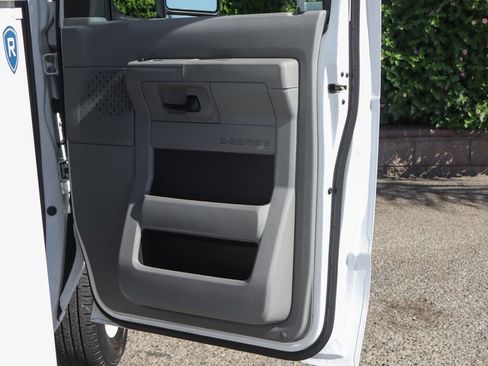 Used 2024 Ford E-350 and Econoline 350 Super Duty w/ Power Windows & Locks Group RWD image 37