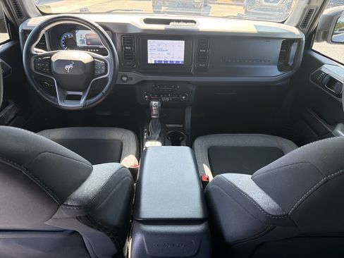 Used 2023 Ford Bronco Big Bend AWD/4WD image 4