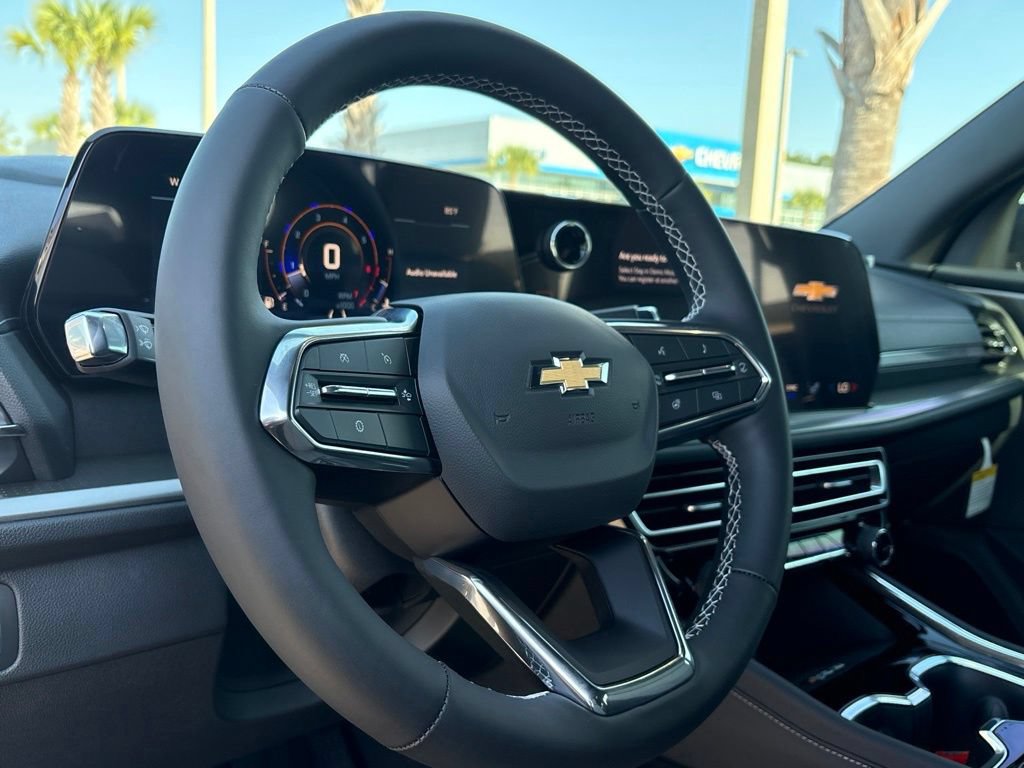 New 2027 Chevrolet Traverse LT FWD image 8
