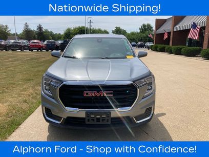 Used 2024 GMC Terrain SLE