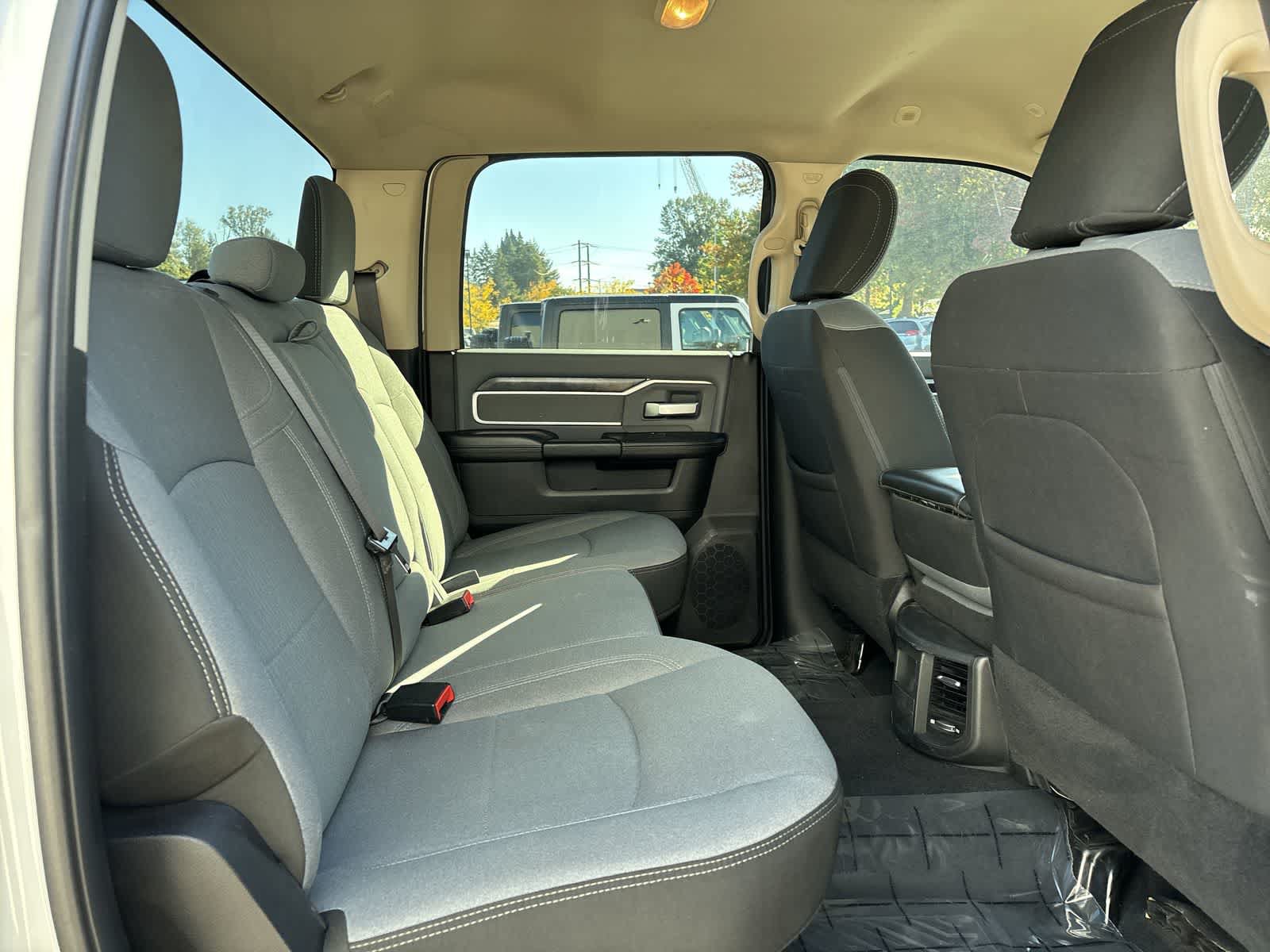 Used 2019 RAM 2500 Big Horn w/ Protection Group AWD/4WD image 8