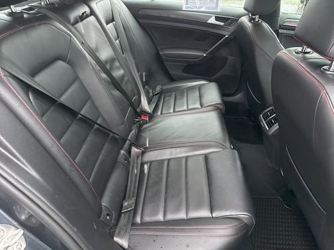 Used 2021 Volkswagen GTI Autobahn image 21