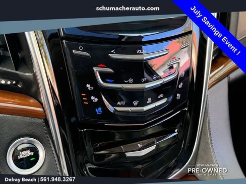 Used 2018 Cadillac Escalade ESV Luxury RWD image 22