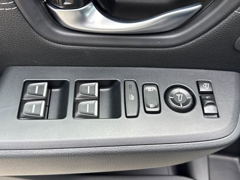 New 2026 Honda Pilot Touring image 15