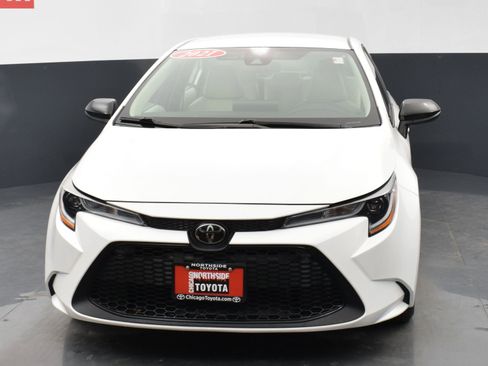 Used 2021 Toyota Corolla LE w/ Carpet Mat Package (TMS) image 7