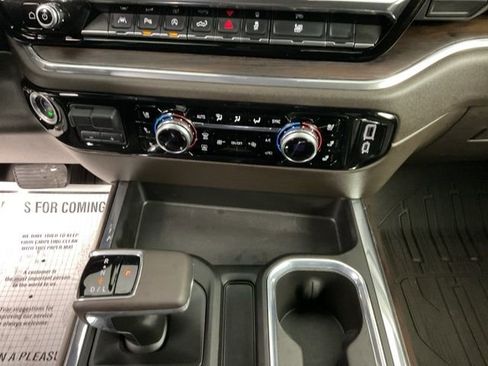 Certified 2025 GMC Sierra 1500 SLT w/ SLT Premium Plus Package image 23