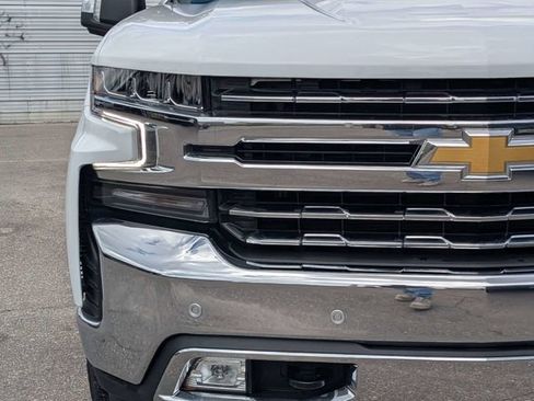 Used 2021 Chevrolet Silverado 1500 LTZ AWD/4WD image 10