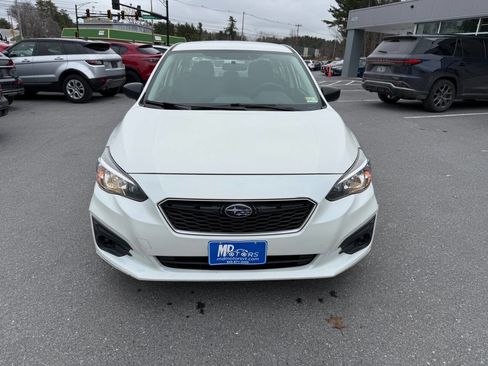 Used 2018 Subaru Impreza 2.0i image 3
