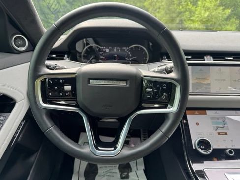 Used 2023 Land Rover Range Rover Evoque R-Dynamic SE AWD/4WD image 22