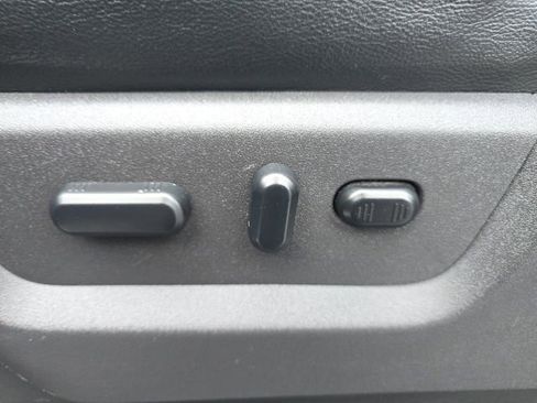Used 2015 Ford F350 Lariat image 6