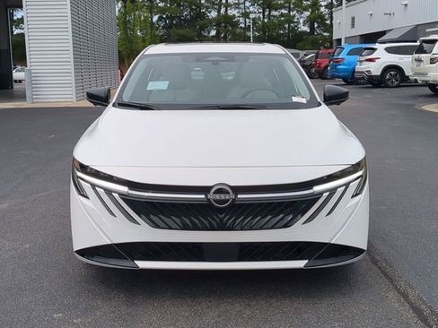 New 2026 Nissan Sentra SL FWD image 8