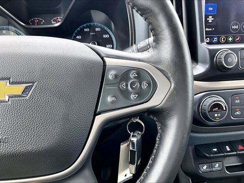 Used 2022 Chevrolet Colorado Z71 AWD/4WD image 20