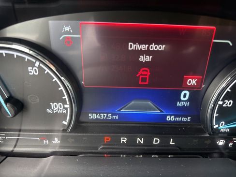 Used 2024 Ford Maverick Lariat w/ Black Appearance Package image 7