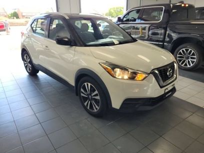 Used 2018 Nissan Kicks SV